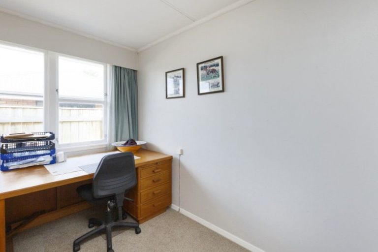 Photo of property in 34a Sheffield Street, Awapuni, Palmerston North, 4412