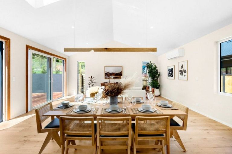 Photo of property in 35 Jack Hanley Drive, Jacks Point, Queenstown, 9371