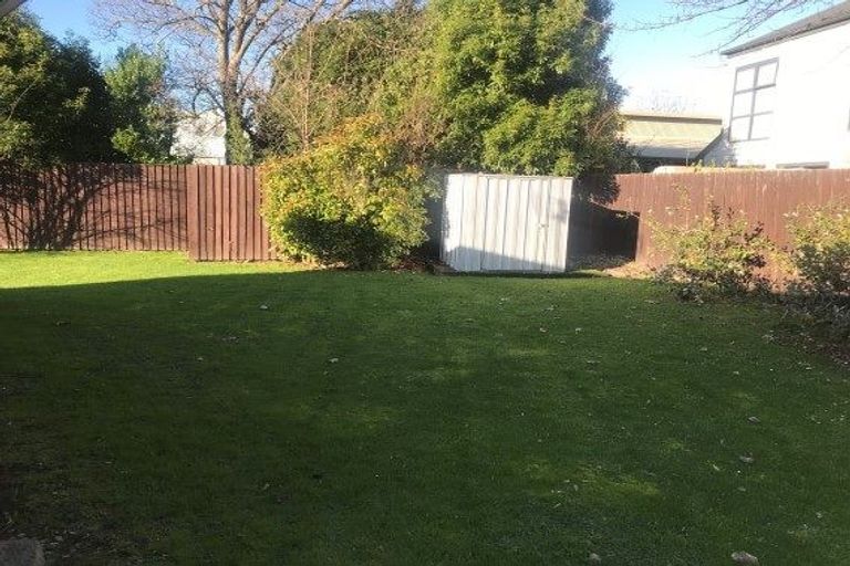 Photo of property in 13 Kipax Place, Riccarton, Christchurch, 8011