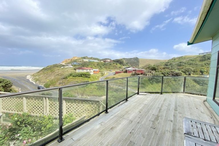 Photo of property in 23 Ocean View Terrace, Baylys Beach, Dargaville, 0377