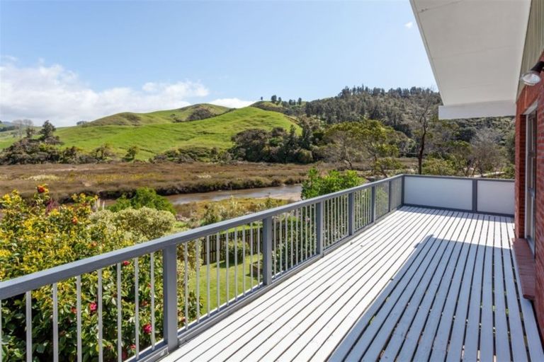 Photo of property in 49 Fishermans Bend, Whiritoa, Whangamata, 3691
