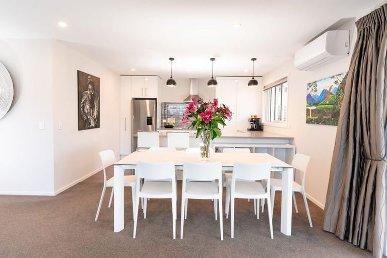 Photo of property in 6 Konini Crescent, Waikanae Beach, Waikanae, 5036