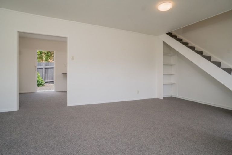 Photo of property in 1/62 Coronation Road, Mangere Bridge, Auckland, 2022