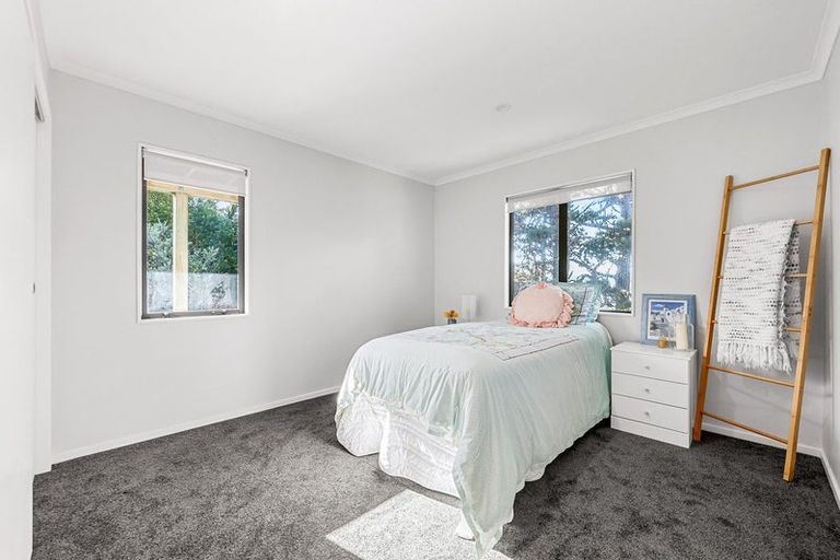 Photo of property in 175 Tirohanga Road, Tirohanga, Lower Hutt, 5010