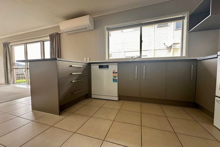 Photo of property in 14d Isabella Drive, Pukekohe, 2120