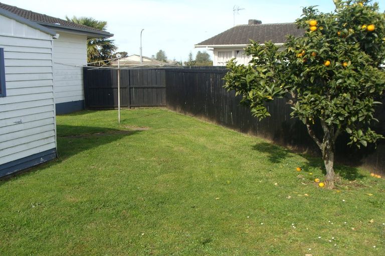 Photo of property in 34 Aarts Avenue, Manurewa, Auckland, 2102