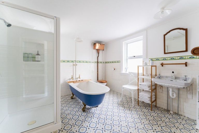 Photo of property in 108 Limeworks Road, Circle Hill, Milton, 9291