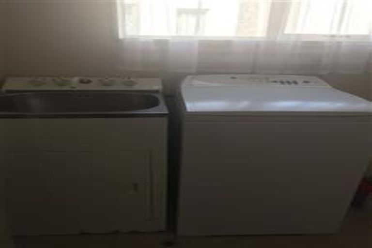 Photo of property in 5/28 Third Avenue, Tauranga, 3110