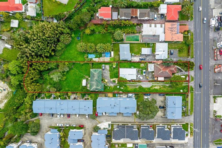 Photo of property in 4104 Great North Road, Glen Eden, Auckland, 0602