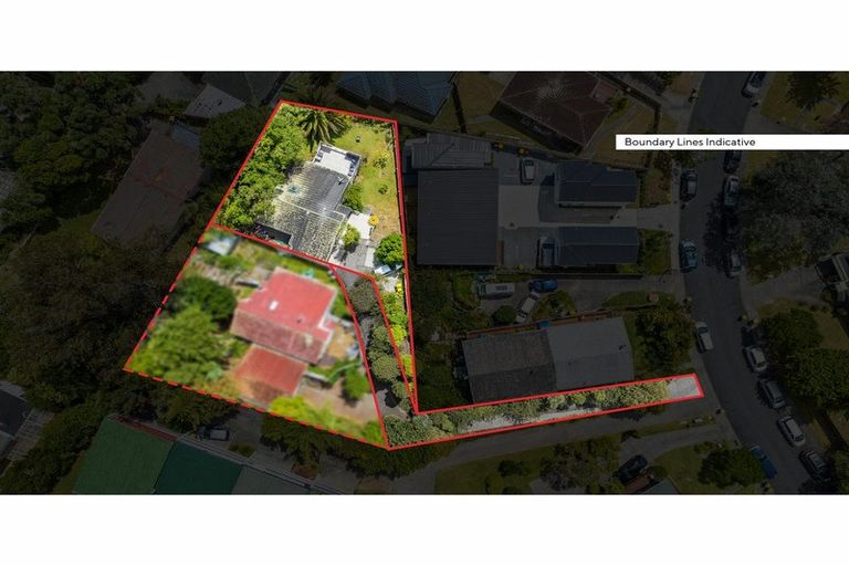 Photo of property in 2/74 Cockayne Crescent, Sunnynook, Auckland, 0620