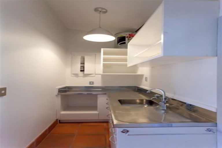 Photo of property in 366 Lake Road, Takapuna, Auckland, 0622