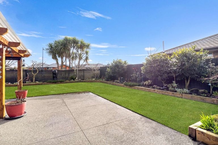 Photo of property in 7 Strathcarron Place, Broomfield, Christchurch, 8042