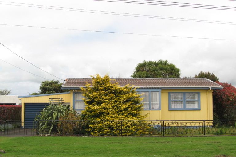 Photo of property in 33 Brookes Terrace, Waitara, 4320