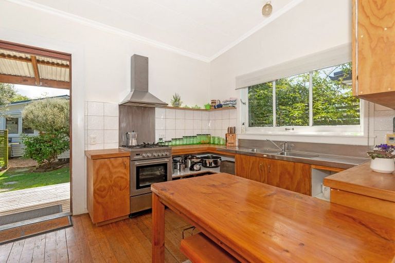 Photo of property in 21 Norman Road, Te Hapara, Gisborne, 4010
