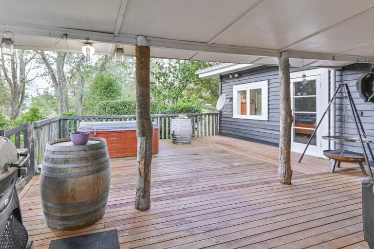 Photo of property in 48 Little Bush Road, Puketitiri, Napier, 4184