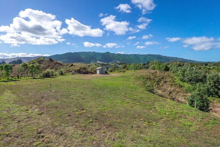 Photo of property in 47 Pingoa Lane, Peka Peka, Waikanae, 5391