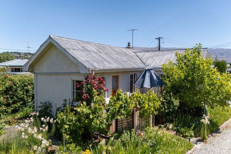 Photo of property in 3 Simmonds Street, Alexandra, 9320