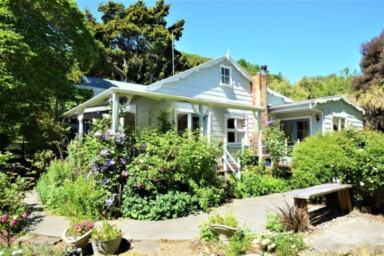 Photo of property in 120 Harmans Track, Little River, 7591