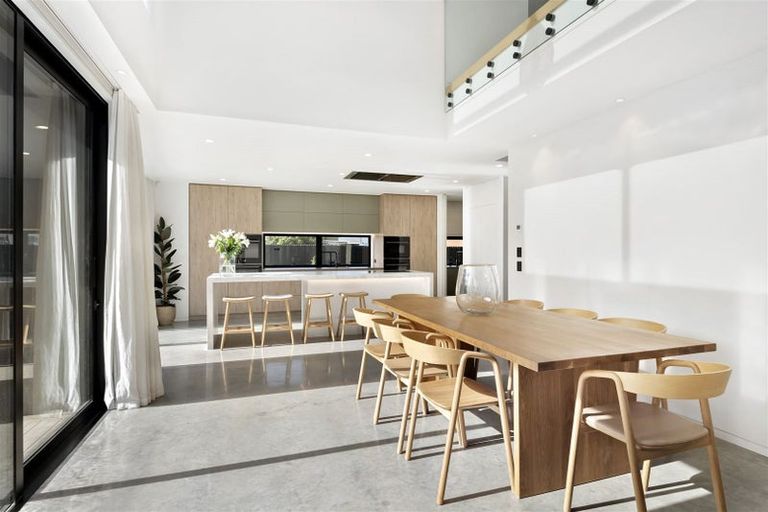 Photo of property in 114a Paparoa Street, Papanui, Christchurch, 8053