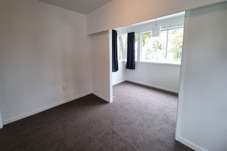 Photo of property in 7 Harrison Avenue, Belmont, Auckland, 0622