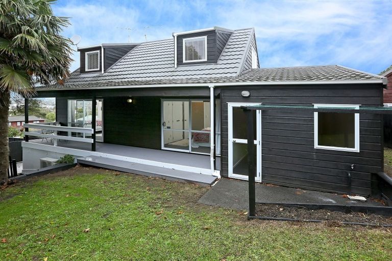 Photo of property in 1/37 Rhinevale Close, Henderson, Auckland, 0612