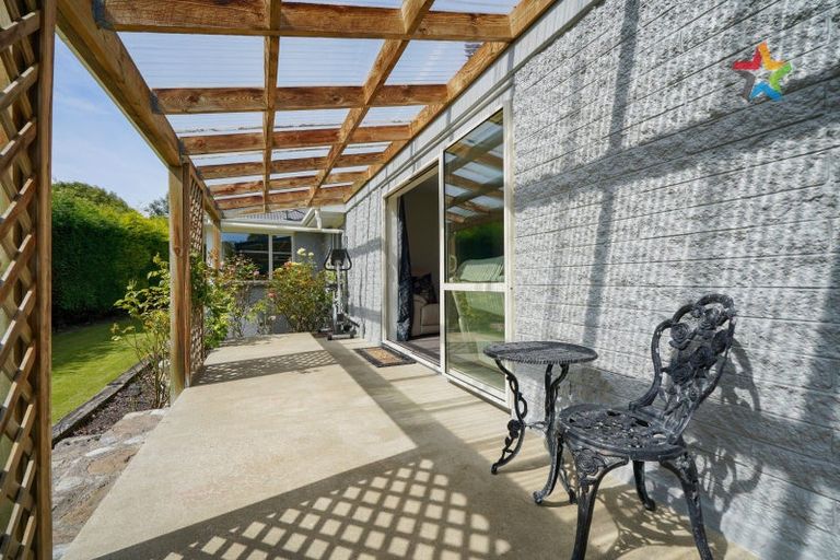 Photo of property in 165 Dunns Road, Otatara, Invercargill, 9879