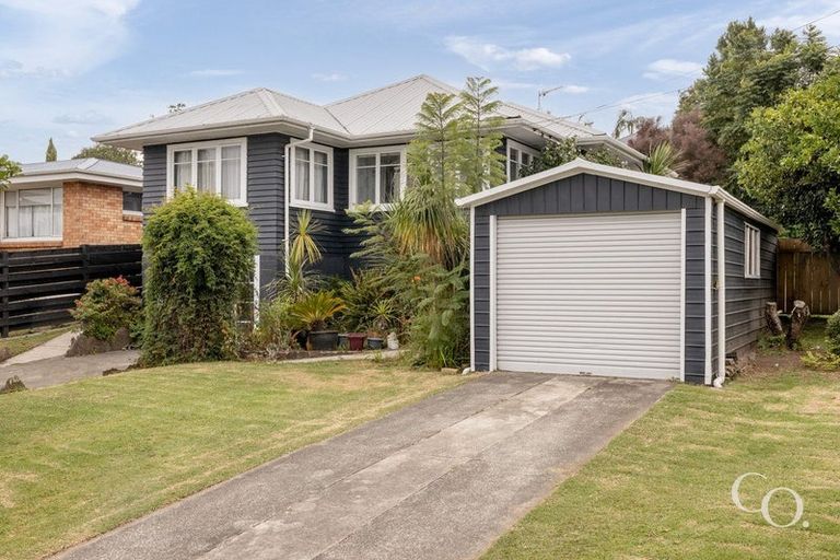 Photo of property in 140 Sutherland Road, Brookfield, Tauranga, 3110