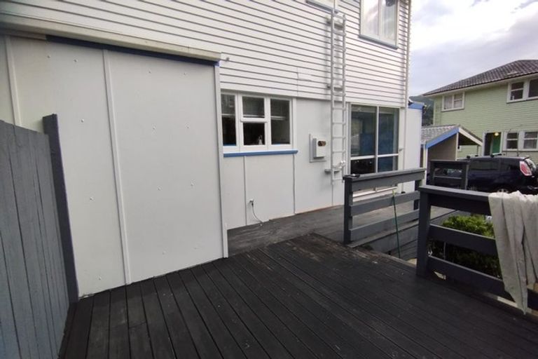 Photo of property in 22 Anthony Street, Tawa, Wellington, 5028