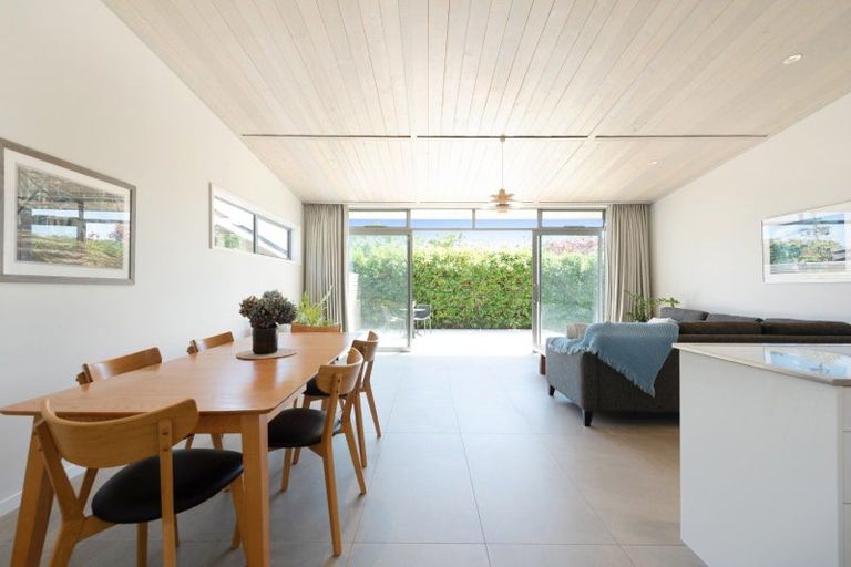 Photo of property in 29a Greenaway Road, Waikanae, 5036