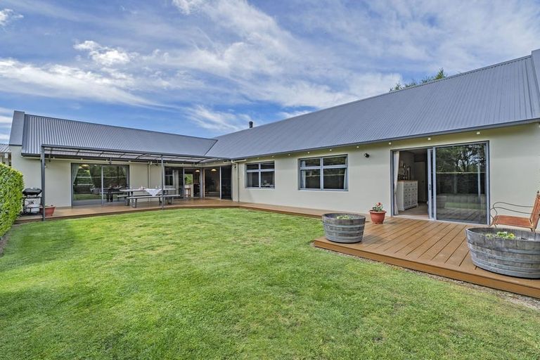 Photo of property in 34 Stott Drive, Darfield, 7571