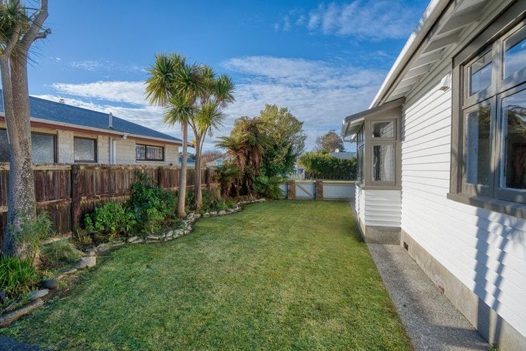 Photo of property in 71 Hoffman Street, Hokitika, 7810