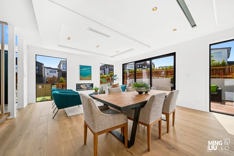 Photo of property in 34 Kumukumu Road, Long Bay, Auckland, 0630