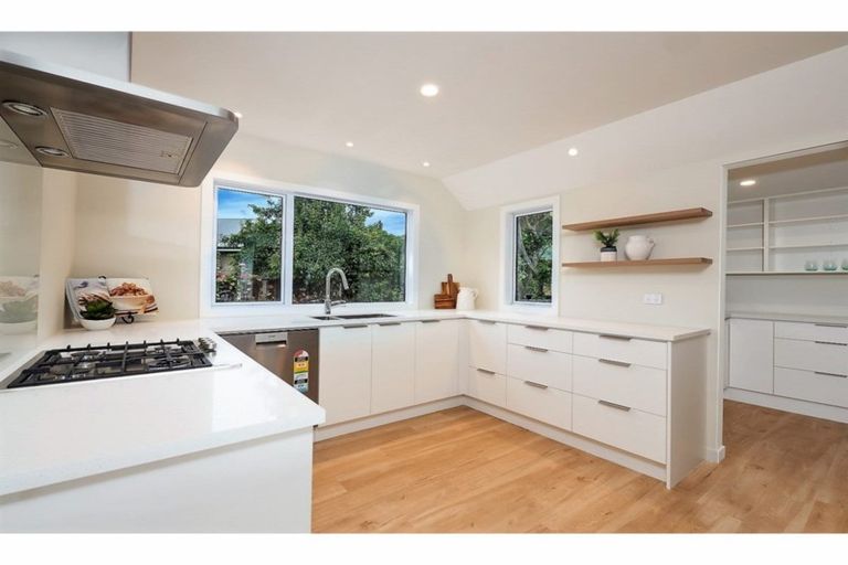 Photo of property in 363 Centaurus Road, Hillsborough, Christchurch, 8022