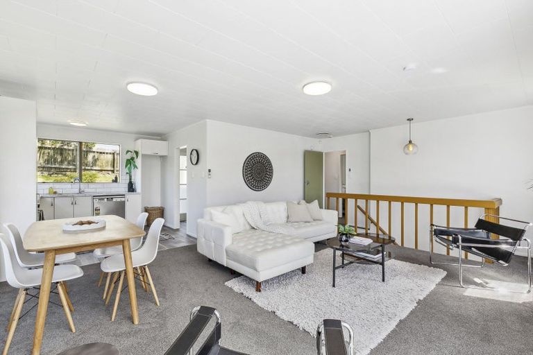 Photo of property in 6a Makatote Grove, Churton Park, Wellington, 6037