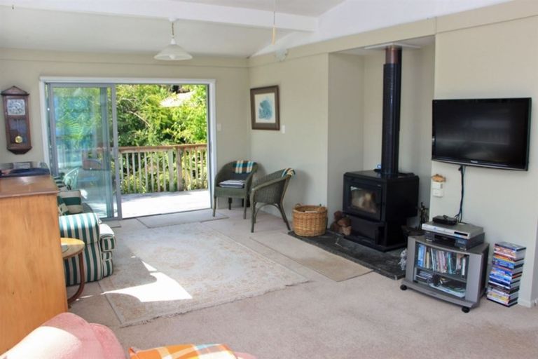 Photo of property in 57 Korua Street, Moana, 7872