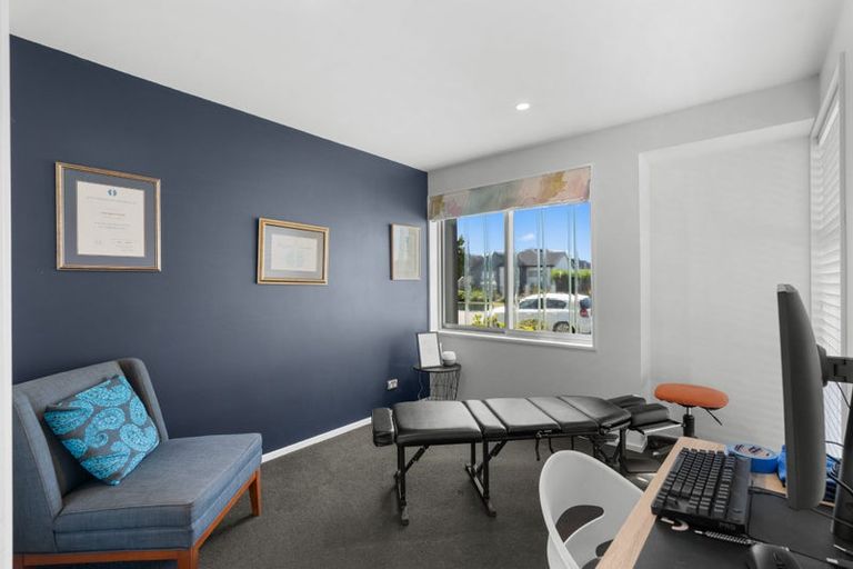 Photo of property in 27 Caulfield Avenue, Halswell, Christchurch, 8025