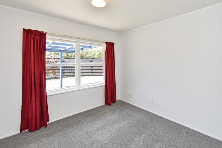 Photo of property in 24 Bexley Place, Pahurehure, Papakura, 2113