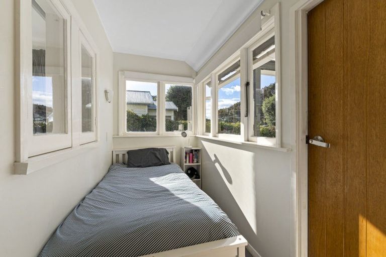 Photo of property in 29 Rangiuru Road, Otaki Beach, Otaki, 5512