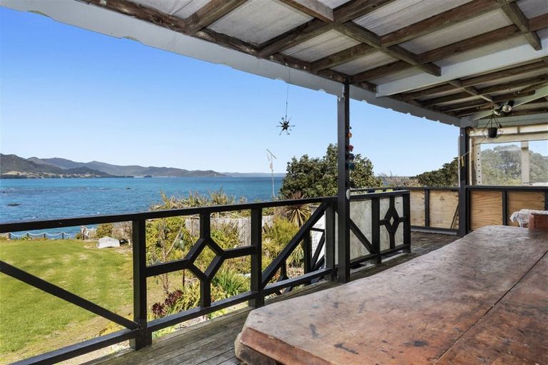 Photo of property in 1e Te Kaha Church Road, Te Kaha, Opotiki, 3199