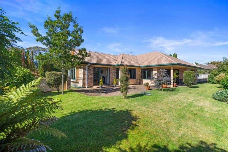 Photo of property in 1 Sissinghurst Court, Bethlehem, Tauranga, 3110