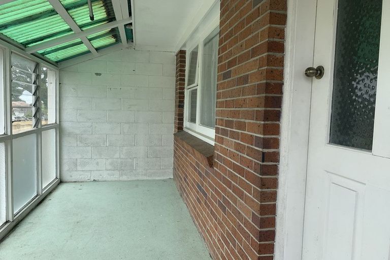 Photo of property in 2/70 Station Road, Papatoetoe, Auckland, 2025