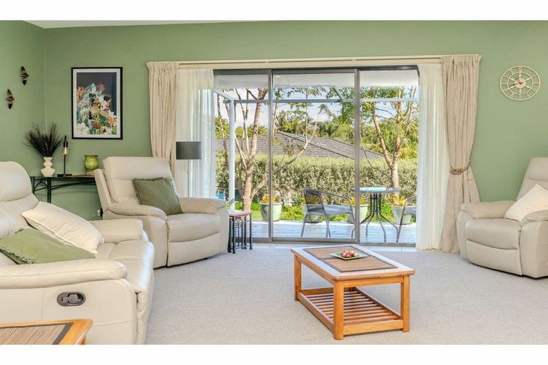 Photo of property in 21d Shepherd Road, Kerikeri, 0230