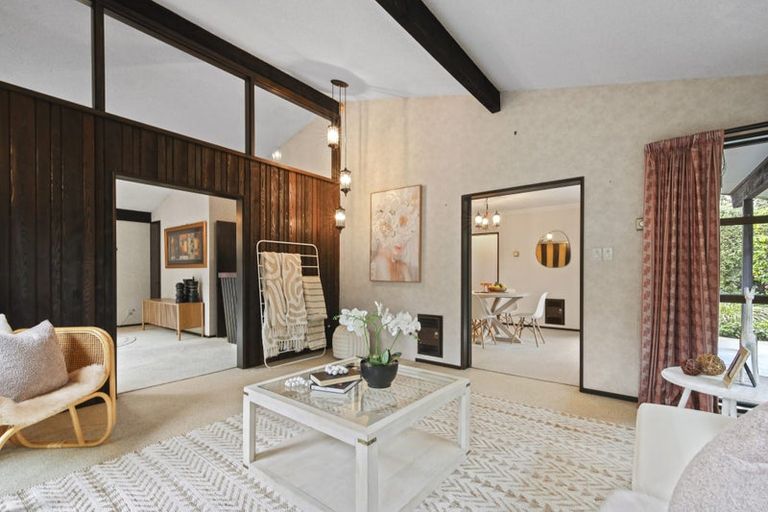 Photo of property in 18 Hawkswood Place, Avonhead, Christchurch, 8042