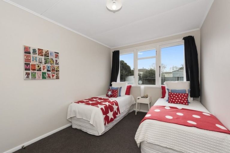 Photo of property in 31 Slim Street, Bader, Hamilton, 3206