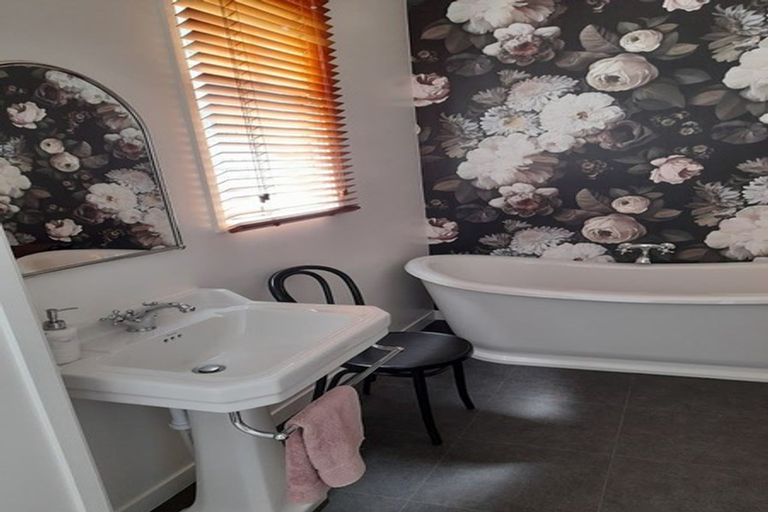 Photo of property in 1 Hospital Road, Taihape, 4720