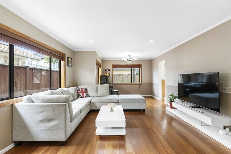 Photo of property in 73 Meadowland Drive, Somerville, Auckland, 2014
