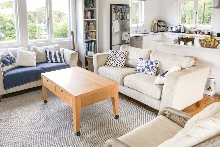 Photo of property in 69 Howard Road, Orere Point, 2585