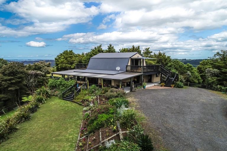 Photo of property in 108a Green Hollows Road, Puhoi, Silverdale, 0994