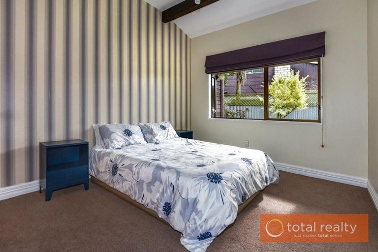 Photo of property in 5 Guise Lane, Hillmorton, Christchurch, 8025
