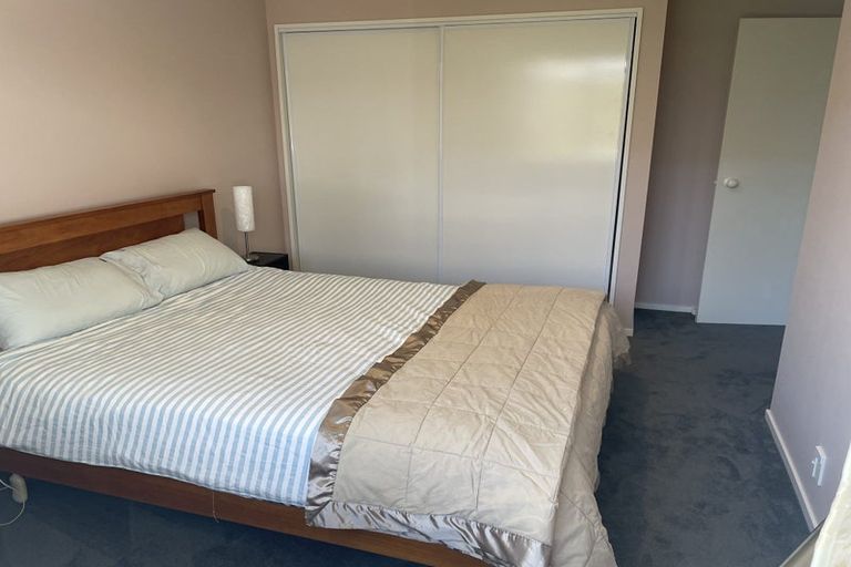 Photo of property in 60a Middlepark Road, Sockburn, Christchurch, 8042
